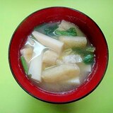 たけのことほうれん草油揚げの味噌汁